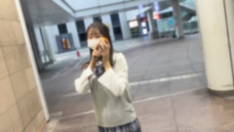 【初次拍摄】前几天才毕业的18岁偶像候选人优香酱。「这，好舒服。。」神级体质第一次用电动按摩棒就多次痉挛，高潮到不行。穿着制服，用锻鍊过的腰部在滑熘熘的白虎淫穴里中出 FC2-PPV-4807049