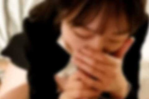 【清楚/素人】与穿着衣服的现役大学生无套做爱。全身感受快感堕落。 FC2-PPV-4842521