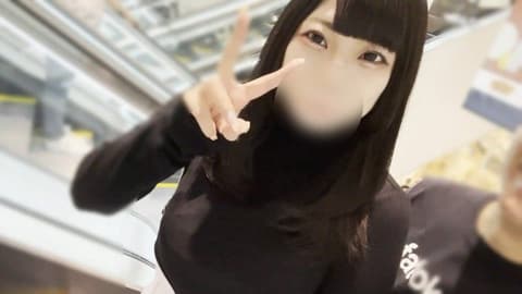 【问题作】※147cm前偶像 小个子的爆乳前偶像美女的另一面！在某间新大谷饭店住宿，隔着窗户从后面痉挛「不要了啦！」在热腾腾的淫穴里大量中出播种！ FC2-PPV-4799490